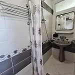 Apartment етаж от къща с двор *